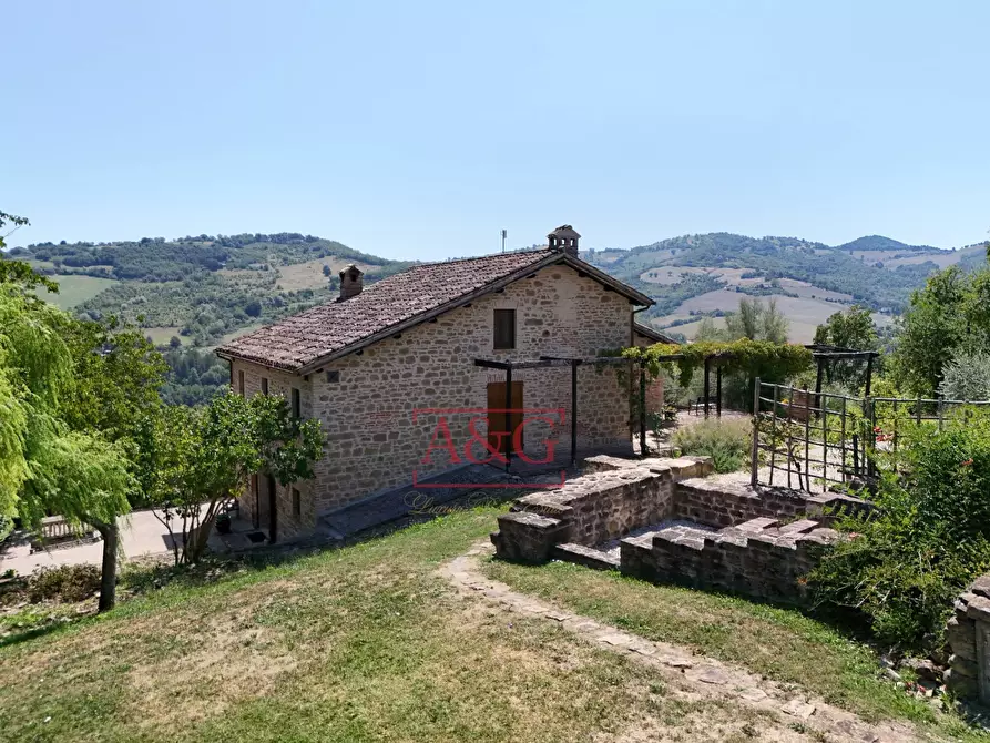 Immagine 86 di Rustico / casale in vendita  in VILLA CACCIANEBBIA a Amandola