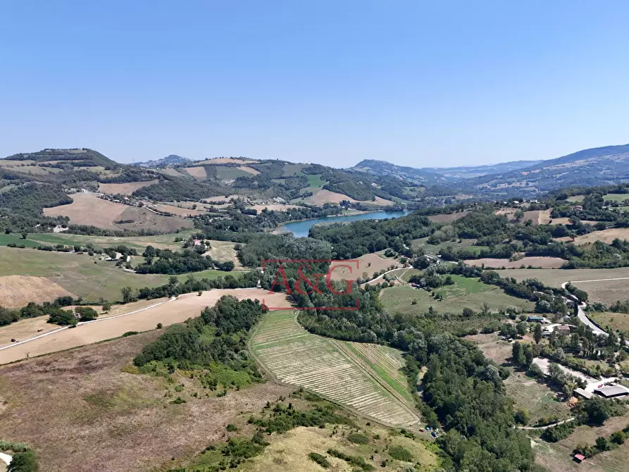 Immagine 68 di Rustico / casale in vendita  in VILLA CACCIANEBBIA a Amandola