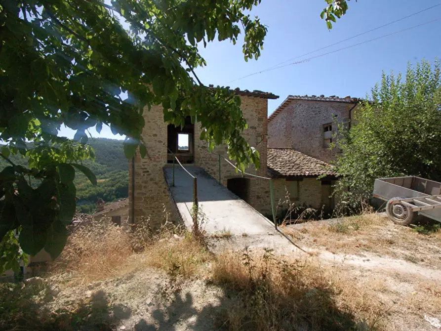 Immagine 10 di Casa indipendente in vendita  a Montefortino