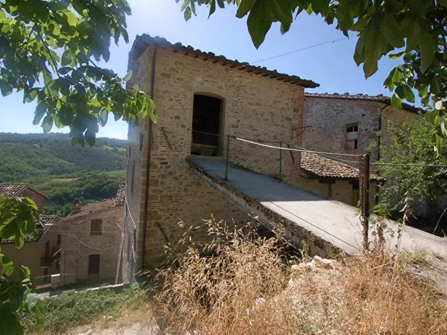 Immagine 8 di Casa indipendente in vendita  a Montefortino