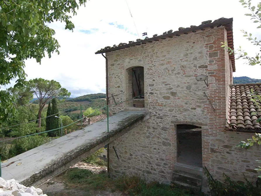 Immagine 9 di Casa indipendente in vendita  a Montefortino