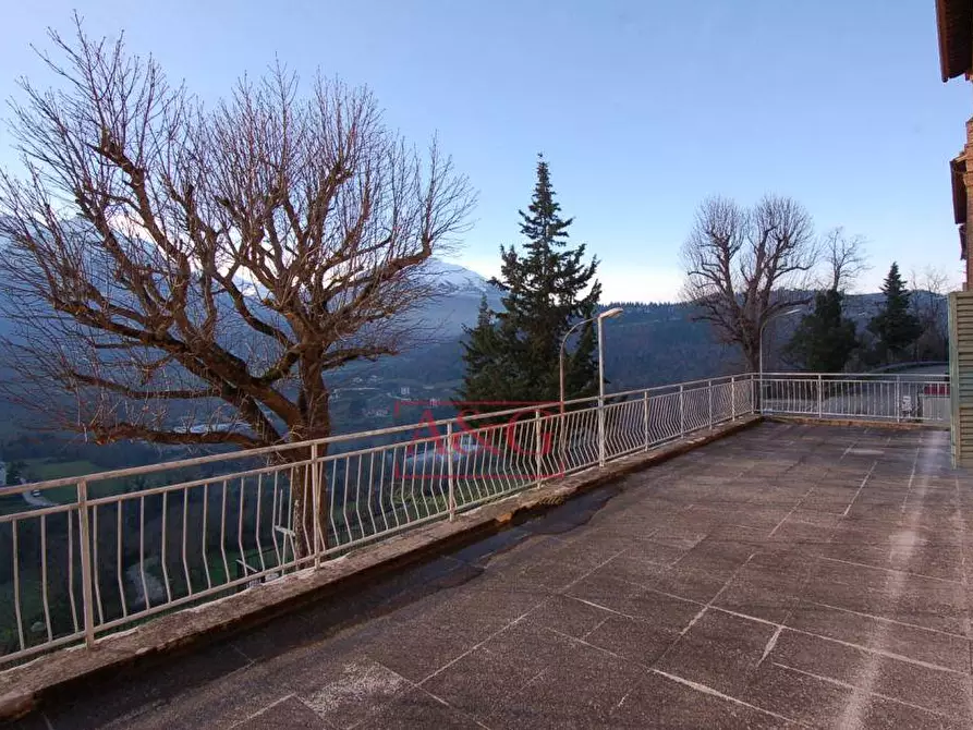 Immagine 20 di Villa in vendita  in VIA S. LUCIA a Montefortino