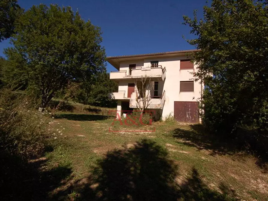 Immagine 20 di Appartamento in vendita  in amandola a Amandola