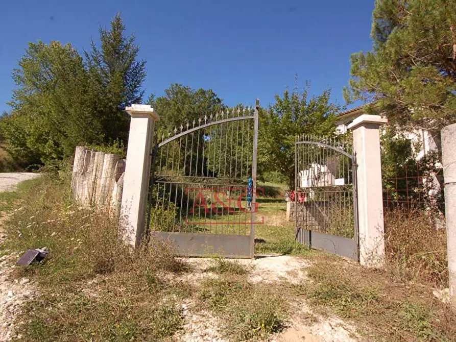 Immagine 4 di Appartamento in vendita  in amandola a Amandola