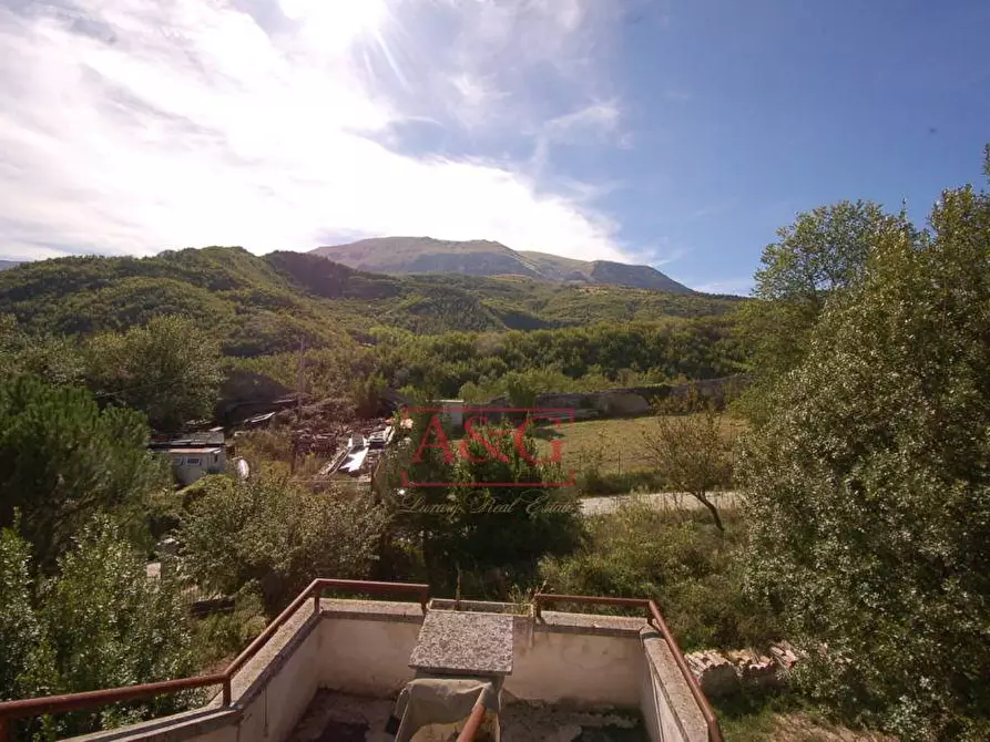 Immagine 27 di Appartamento in vendita  in amandola a Amandola