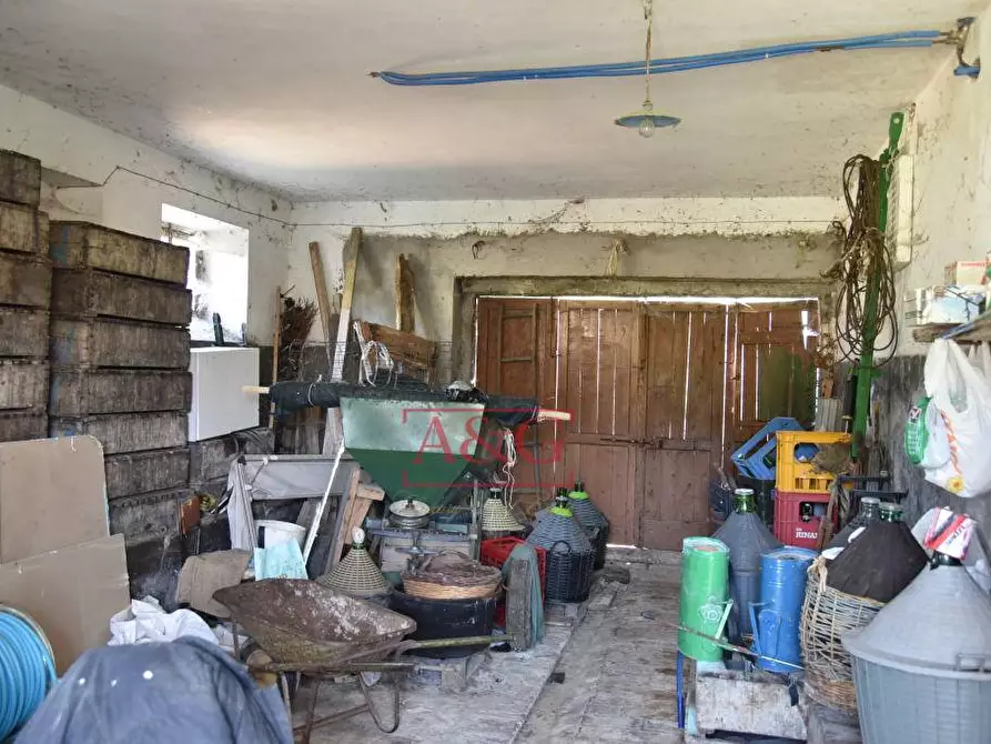 Immagine 31 di Rustico / casale in vendita  a Amandola