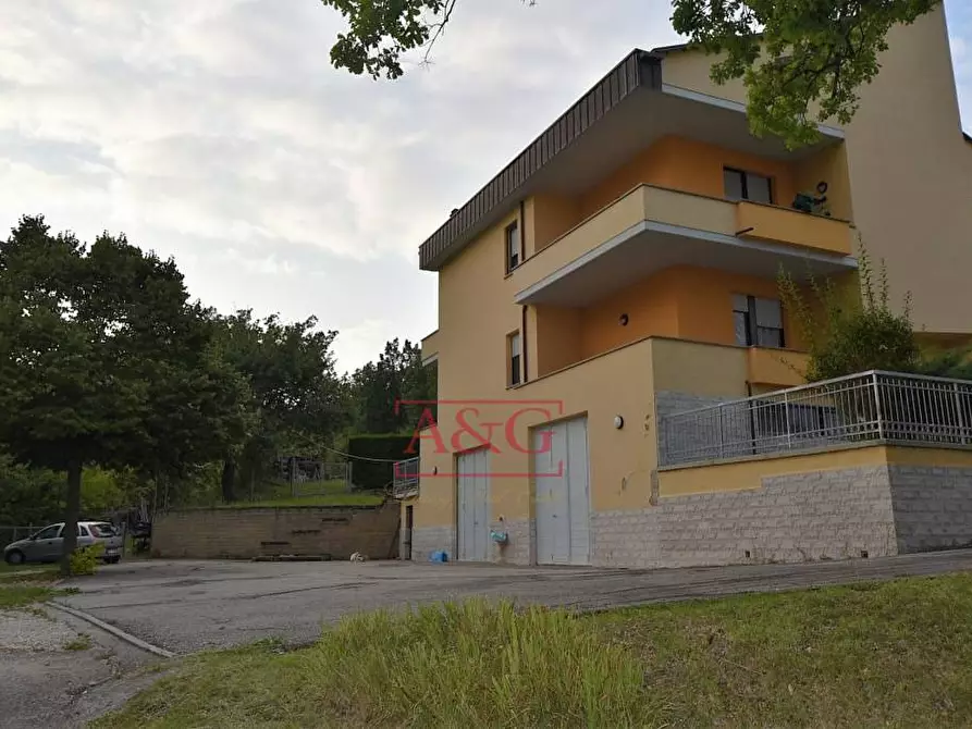 Immagine 23 di Appartamento in vendita  a Sarnano