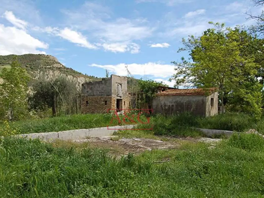 Immagine 10 di Rustico / casale in vendita  in ripaberarda a Castignano
