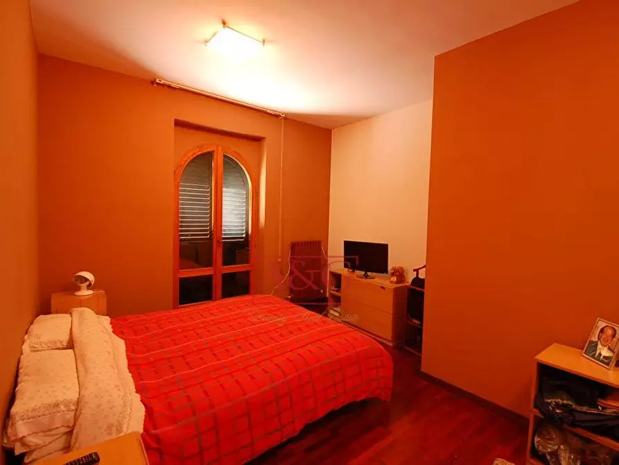 Immagine 27 di Villa in vendita  in CONTRADA BORE DI TENNA 1 a Fermo