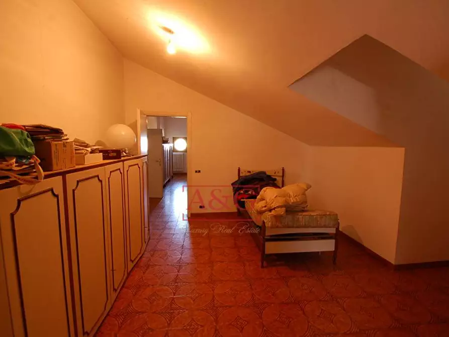 Immagine 35 di Villa in vendita  in CONTRADA BORE DI TENNA 1 a Fermo