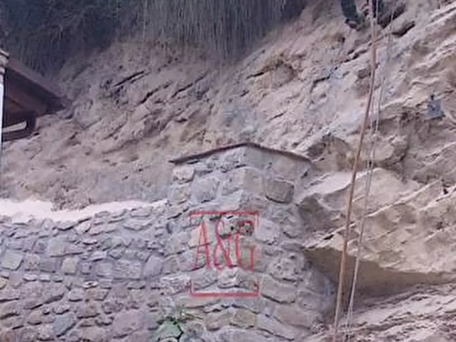 Immagine 48 di Villa in vendita  in villa pagani a Ascoli Piceno