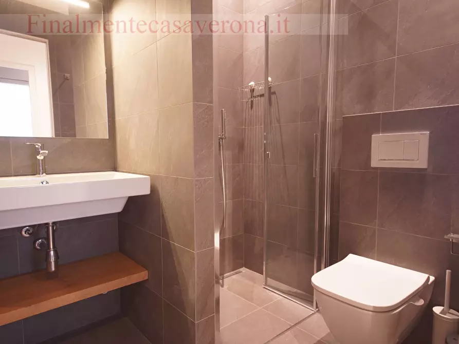 Immagine 25 di Appartamento in affitto  in Via Secolo 5 a Peschiera Del Garda