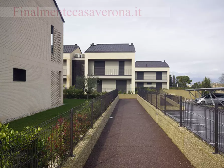 Immagine 58 di Appartamento in affitto  in Via Secolo 5 a Peschiera Del Garda