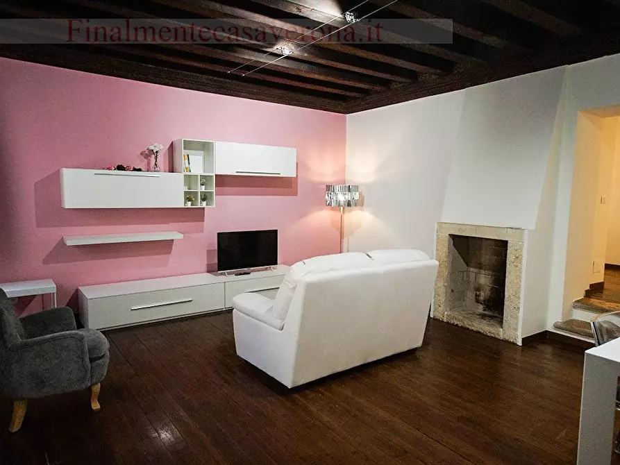 Immagine 12 di Appartamento in affitto  in Via Rosa a Verona