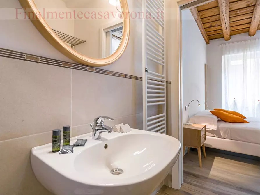 Immagine 17 di Appartamento in affitto  in Piazza San Nicolo' a Verona