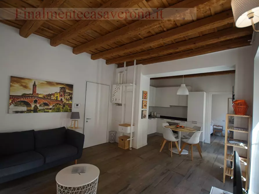 Immagine 9 di Appartamento in affitto  in Piazza San Nicolo' a Verona