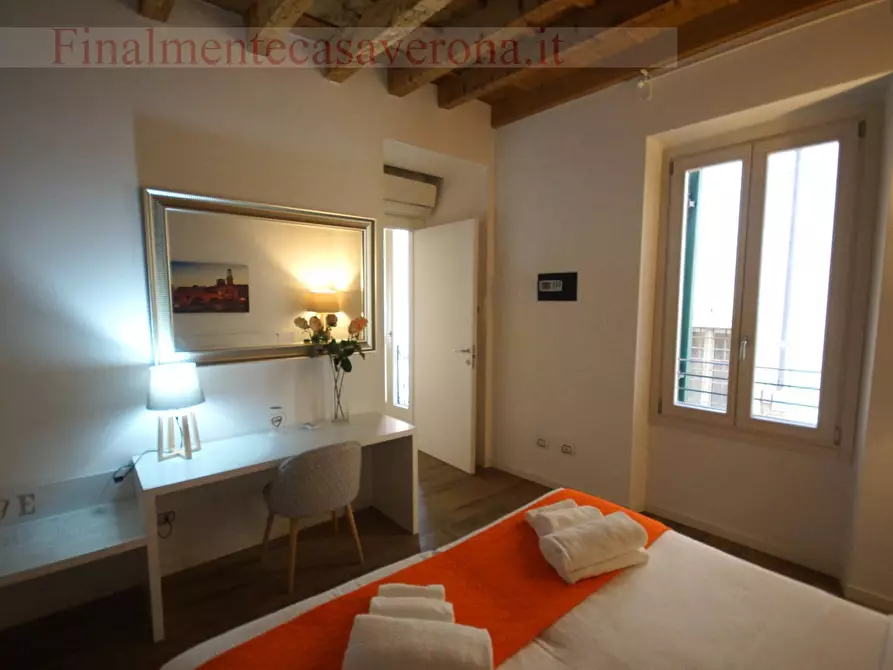 Immagine 27 di Appartamento in affitto  in Piazza San Nicolo' a Verona