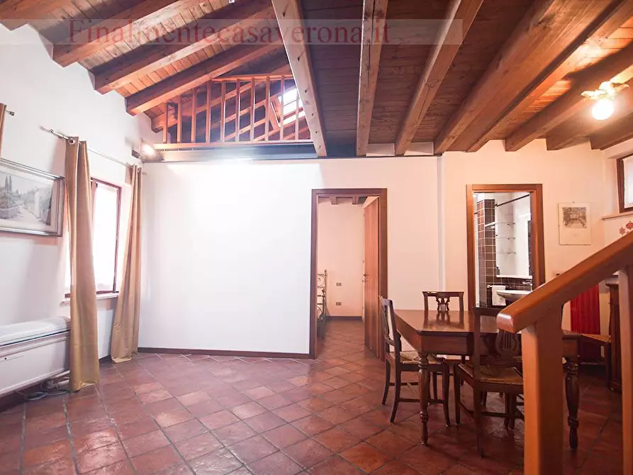 Immagine 11 di Appartamento in affitto  in Vicolo San Fermo Corte Alta. 1 a Verona