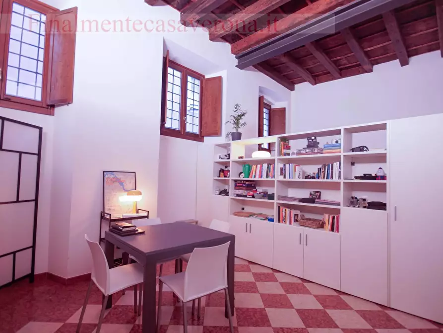 Immagine 7 di Appartamento in affitto  in Vicolo Chiodo a Verona