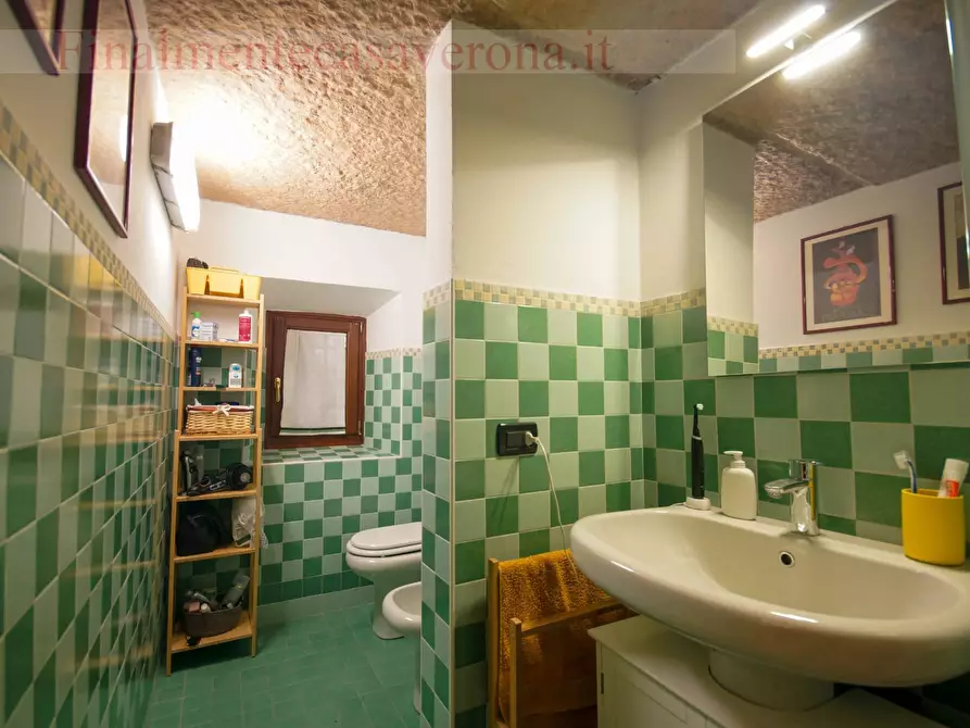 Immagine 17 di Appartamento in affitto  in Vicolo Chiodo a Verona