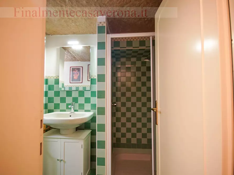 Immagine 19 di Appartamento in affitto  in Vicolo Chiodo a Verona