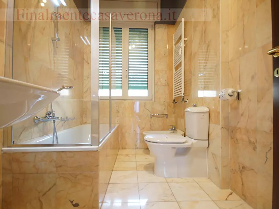 Immagine 30 di Appartamento in affitto  in Via Stella a Verona