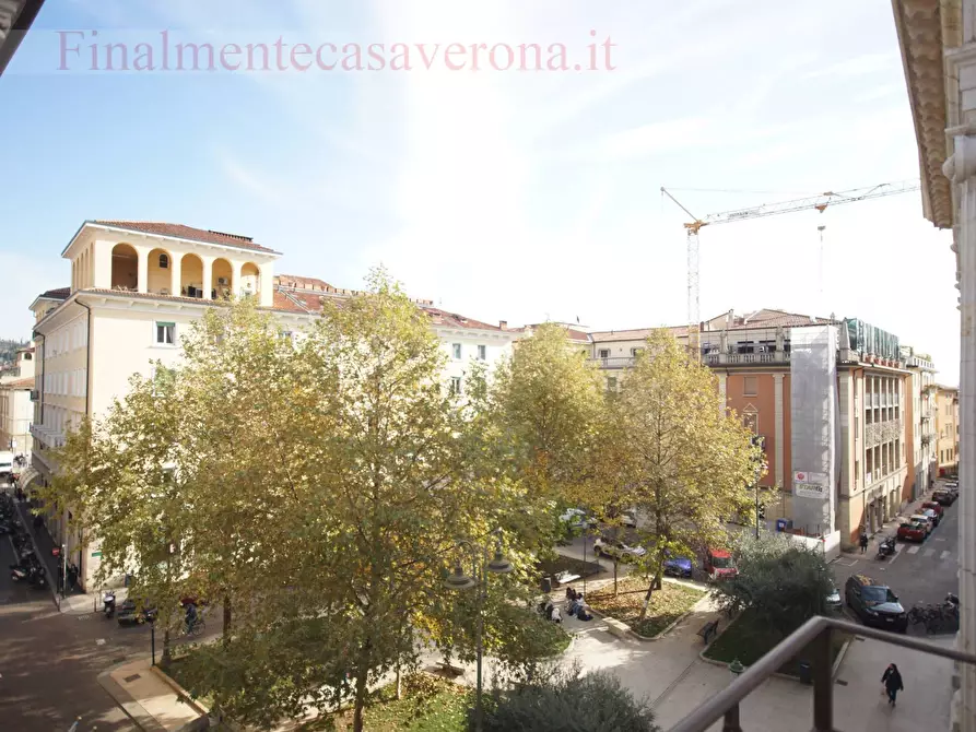 Immagine 37 di Appartamento in affitto  in Via Stella a Verona