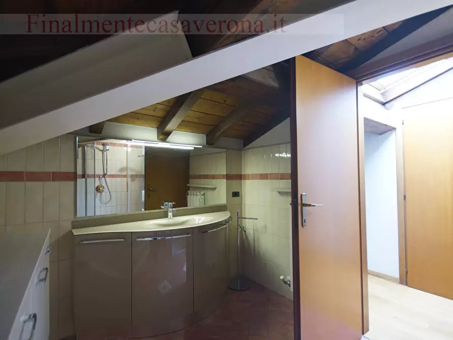 Immagine 16 di Appartamento in affitto  in Via Pallone 6 a Verona