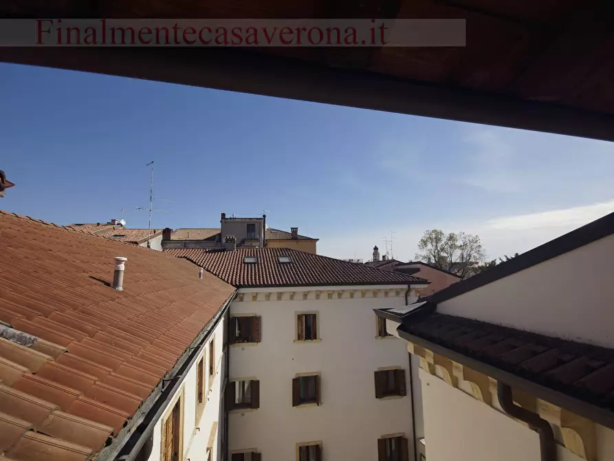 Immagine 19 di Appartamento in affitto  in Via Pallone 6 a Verona