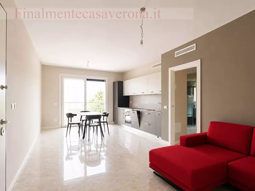 Immagine 15 di Appartamento in vendita  in Vicolo Casara 15 a Lazise