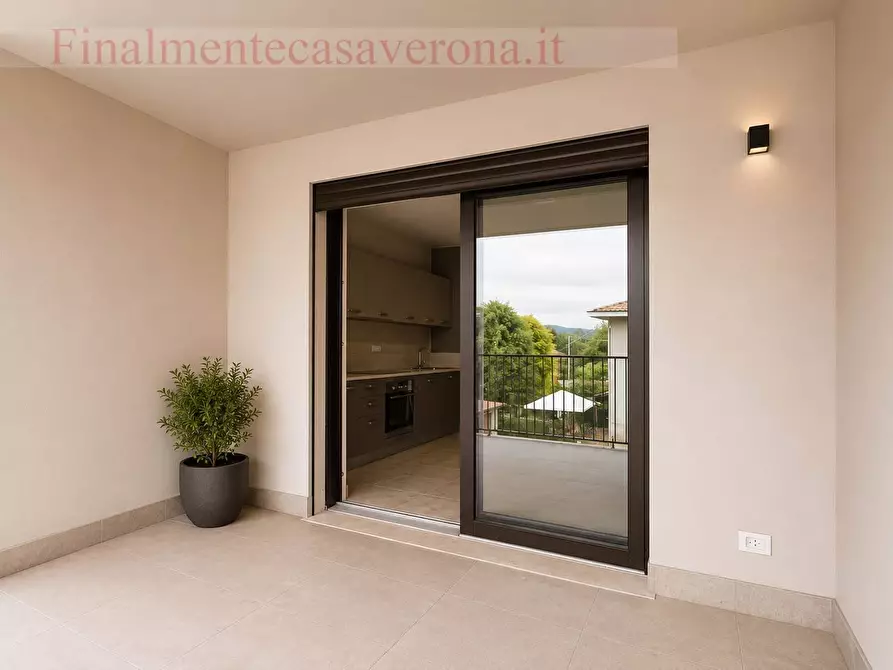 Immagine 16 di Appartamento in vendita  in Vicolo Casara 15 a Lazise