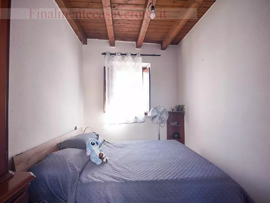Immagine 16 di Appartamento in vendita  in Via Cavalchina 18 a Verona