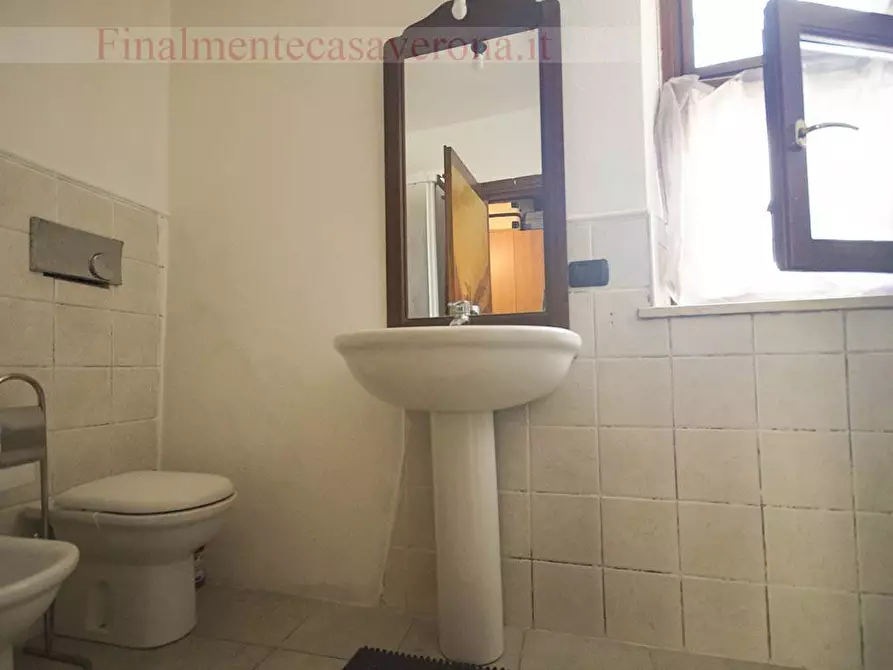 Immagine 20 di Appartamento in vendita  in Via Cavalchina 18 a Verona