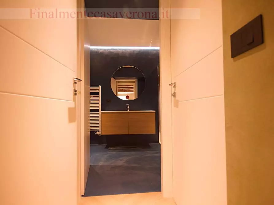 Immagine 15 di Appartamento in affitto  in Via San nazaro a Verona