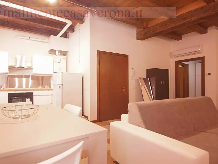 Immagine 3 di Appartamento in affitto  in Via Ognissanti 9 a Verona