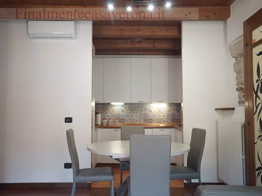 Immagine 2 di Appartamento in affitto  in Stradone Antonio Provolo 7 a Verona