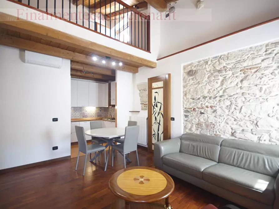 Immagine 1 di Appartamento in affitto  in Stradone Antonio Provolo 7 a Verona