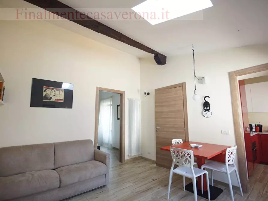 Immagine 3 di Appartamento in affitto  in Via Santa Felicita 19 a Verona