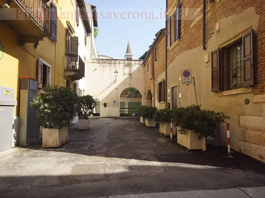 Immagine 28 di Appartamento in affitto  in Via Santa Felicita 19 a Verona