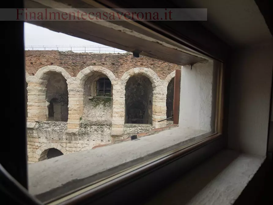 Immagine 4 di Appartamento in affitto  in Piazza Mura Gallieno 143 a Verona