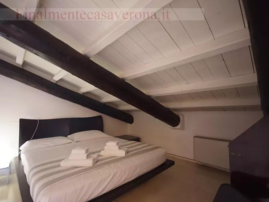 Immagine 16 di Appartamento in affitto  in Piazza Mura Gallieno 143 a Verona