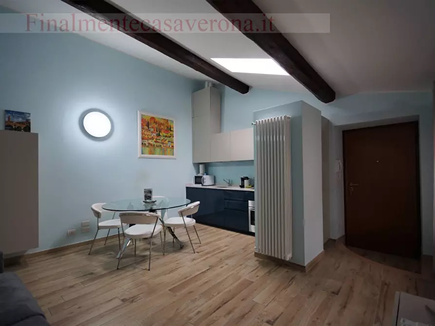 Immagine 3 di Appartamento in affitto  in Via Ponte Pietra 2 a Verona