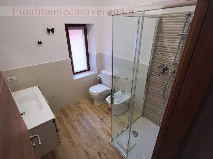 Immagine 12 di Appartamento in affitto  in Via Ponte Pietra 2 a Verona