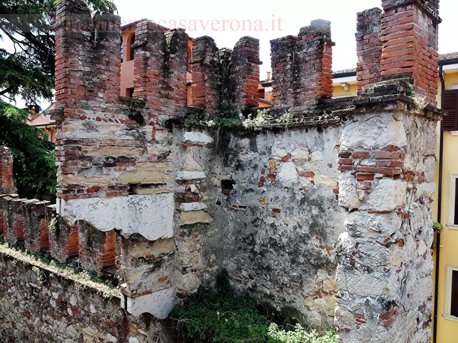 Immagine 25 di Appartamento in affitto  in Via Ponte Pietra 2 a Verona