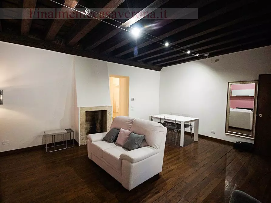 Immagine 10 di Appartamento in affitto  in Via Rosa a Verona