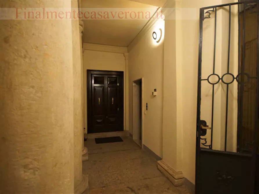 Immagine 19 di Appartamento in affitto  in Via Ponte Rofiolo 2 a Verona