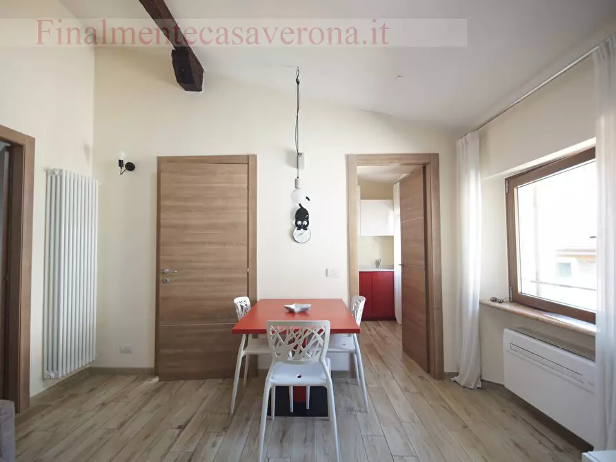 Immagine 4 di Appartamento in affitto  in Via Santa Felicita 19 a Verona
