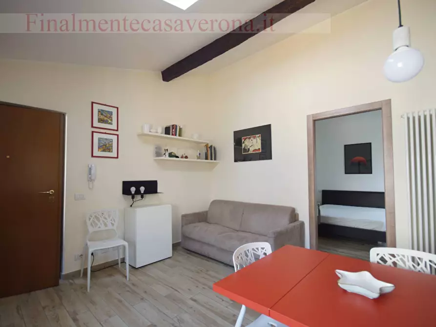 Immagine 11 di Appartamento in affitto  in Via Santa Felicita 19 a Verona