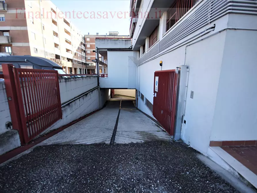 Immagine 10 di Box auto in affitto  in Via Luigi  Pirandello 21 a Verona