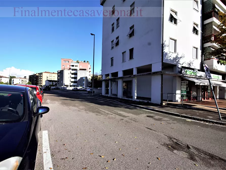 Immagine 1 di Box auto in affitto  in Via Luigi  Pirandello 21 a Verona